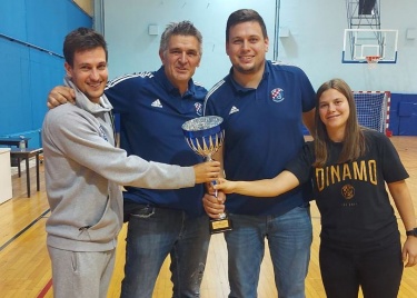 Dinamo preko Hermesa stigao do prvog trofeja
