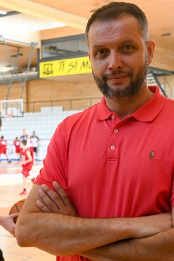 Pero Dujmović, košarkaški agent i organizator prestižnog kampa: Stvari moraju krenuti nabolje