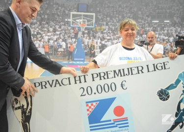 Prva dama zadarske košarke Vana Dundov: Moje obveze su i dalje 24 sata živjeti za zadarsku košarku i klub