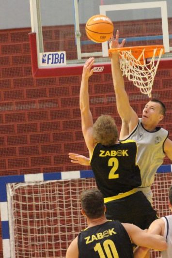 Zabok u drugom poluvremenu okrenuo Dubravu