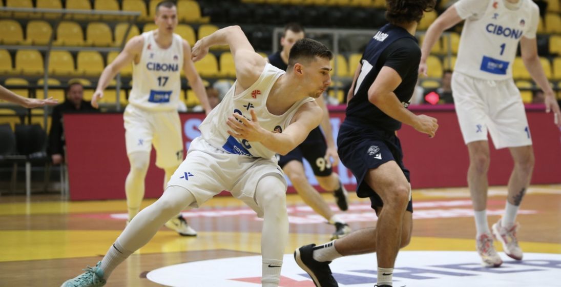 VIDEO Cibona je prvi finalist SuperSport Kupa Krešimir Ćosić, nakon 13 minuta bila je na +20 protiv Dubrave