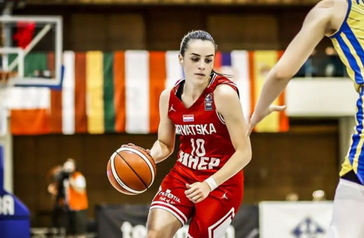 Nika Mühl visoki, 14. izbor WNBA drafta