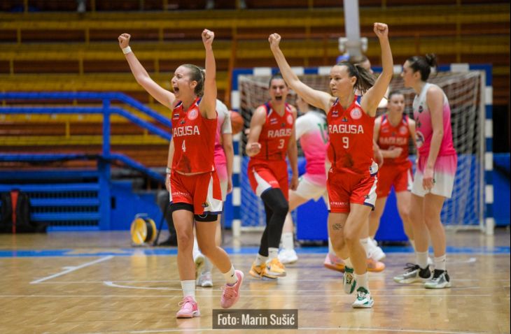 VELIKA FOTOGALERIJA: Ragusa serijom 13-0 okrenula Trešnjevku i osvojila naslov prvaka