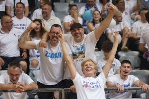 Velika fotogalerija i video sažetak s Višnjika: Zadar slavi naslov prvaka