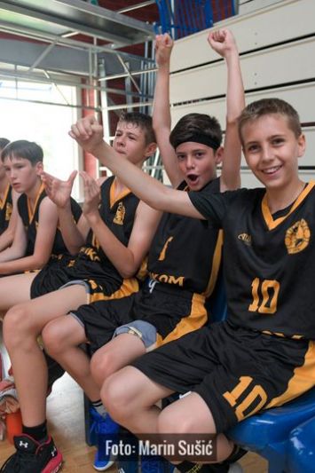 Upisi u Školu košarke KK Dubrava u 12 osnovnih škola na području Dubrave i Sesveta