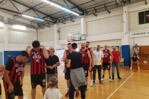 FOTO, VIDEO: Turnir 4 grada - amateri i rekreativci pokazali da još znamo igrati košarku; Zadrani osvojili pokal, Jure Ružić MVP turnira