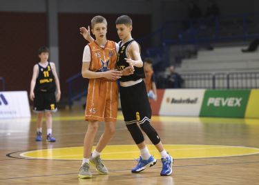 FOTO: Mega, Novi Zagreb, Split i Cedevita Junior u polufinalu Božićnog U13 Kupa u Dubravi