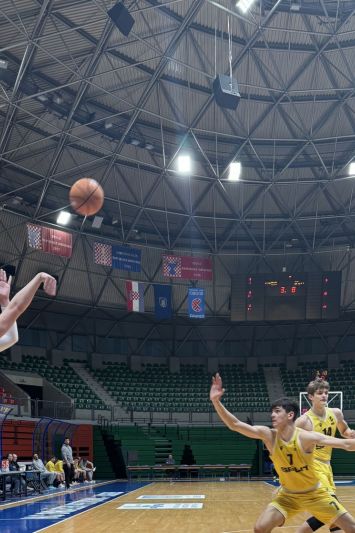 Cibona u derbiju srušila Split, Ukić čestitao Anzuloviću