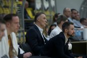 Mršić tijekom utakmice poslao Tišmu na prijevremeno 'tuširanje'