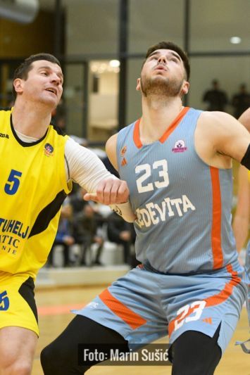 Zabok ispustio +11, Sly vukao, Sobin dovukao Cedevitu Junior u polufinale