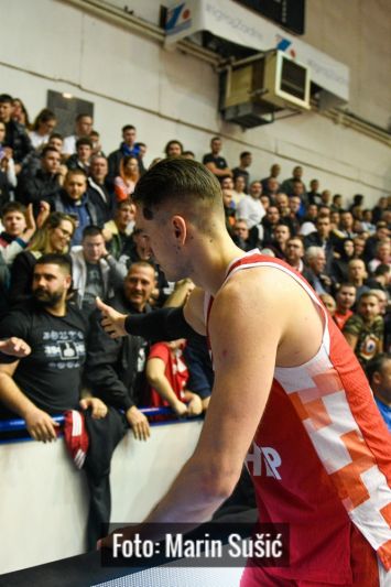 Hezonja: Kao mali sam sanjao o ovome, ovo je najbolja publika pred kojom sam igrao