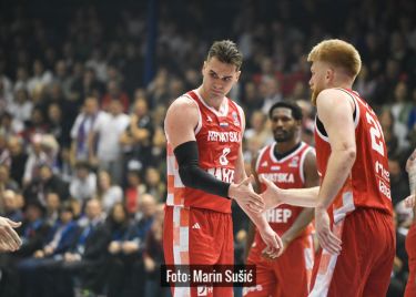 Hrvatska lako s Ciprom, Hezonja zabio 40, Sikirić prve reprezentativne poene