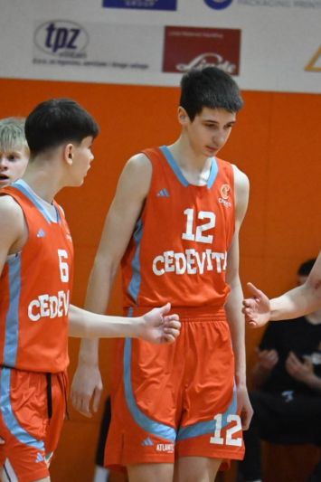 Košarkaška poslastica u JKL, Roko Grašo presudio Splitu