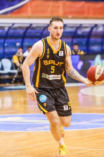Split slavio protiv Mornara, odlična utakmica Antonija Jordana
