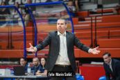 Dinamo u polufinalu, Repeša isključen