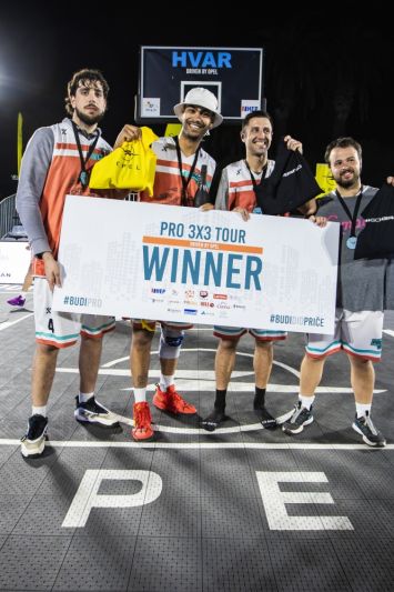 Talijanska ekipa Bologna Campas osvojila prvi turnir na ovogodišnjem PRO 3x3 Touru i put u Madrid