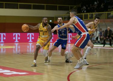Split u polufinalu, Alkar u srcima