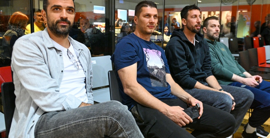 Poznata lica na završnici PH za mlađe kategorije: Simon i Tomas po zadatku, Ukić u dvostrukoj ulozi