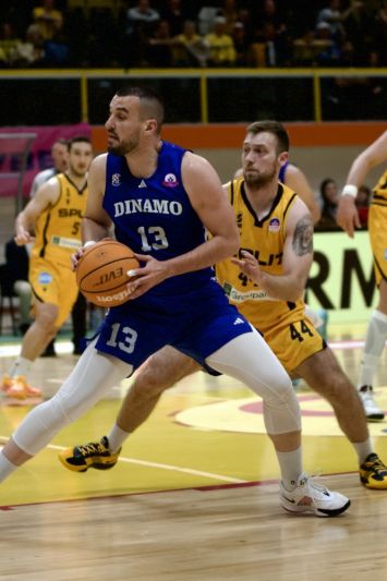 FOTO: Dinamo srušio Split na Gripama, Mršić poručio: Za ulazak u finale trebaju dvije pobjede