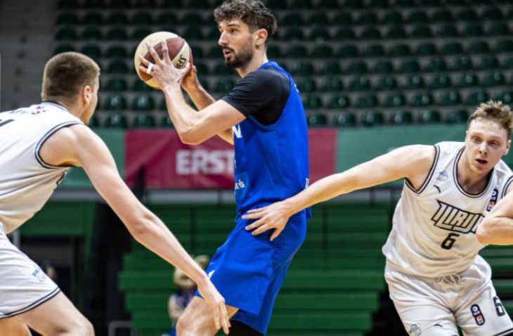Nastavlja se urušavanje Cibone, Ilirija slavila u Draženovom domu