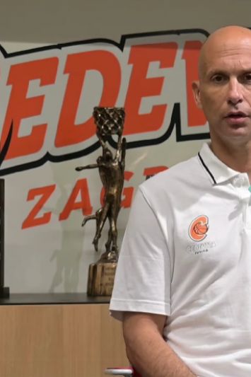 VIDEO: Vladimir Anzulović: Fokus je na mladima, ali ništa im nije unaprijed obećano – šansu će dobiti ako je zasluže