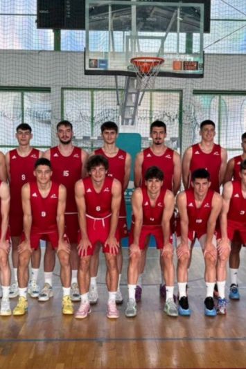 Hrvatska mlada reprezentacija imala Crnogorce u konopcima, a onda u novoj drami doživjela poraz