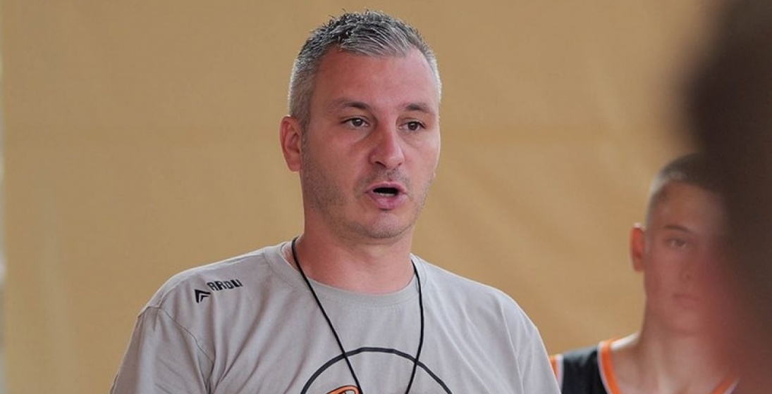 Tri nove igračice u kadru Zadranki