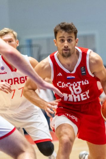 Prvo potpisao klupski ugovor, onda izrešetao Norvežane: Moramo pogledati neke situacije i popraviti neke stvari