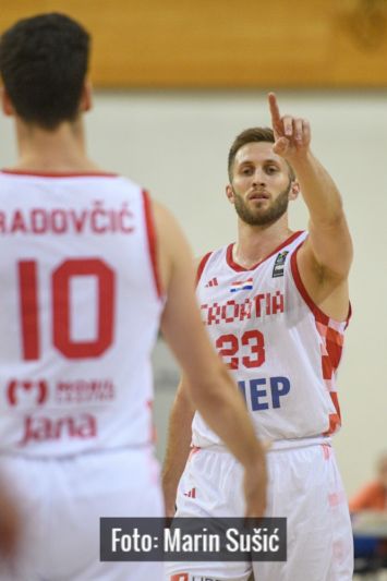 FOTO: Nova pobjeda, nova stotka! Svi se igrači upisali u strijelce
