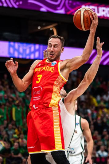 Dobra vijest za navijače Zadra, na EuroBasketu za Crnu Goru zaigrao Vlado Mihailović