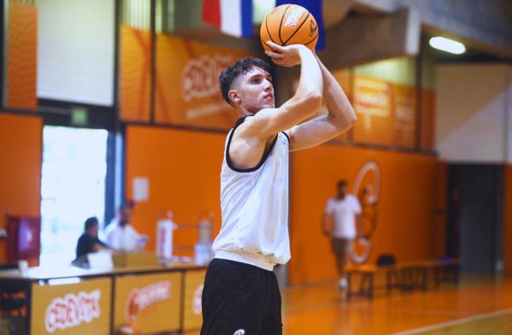 Ostao doma unatoč brojnim regionalnim ponudama i interesu NCAA programa