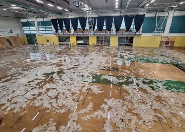 Poplavljena dvorana Leona Štukljaj u Novom Mestu: Uz vas smo