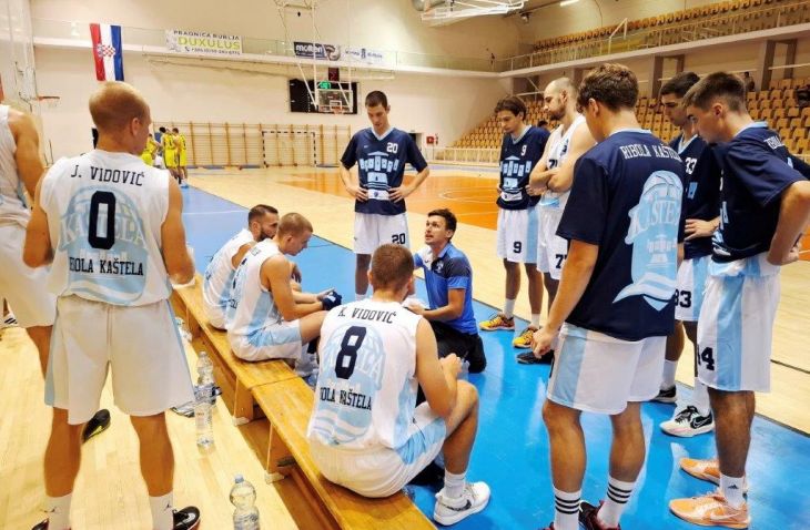 Ribola i Vidovići obilježili Kup Grada Kaštela