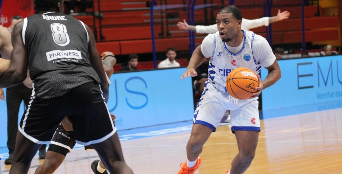 Cibona sa +8 ide u Slovačku, Rudan isključen zbog utrčavanja na teren s klupe