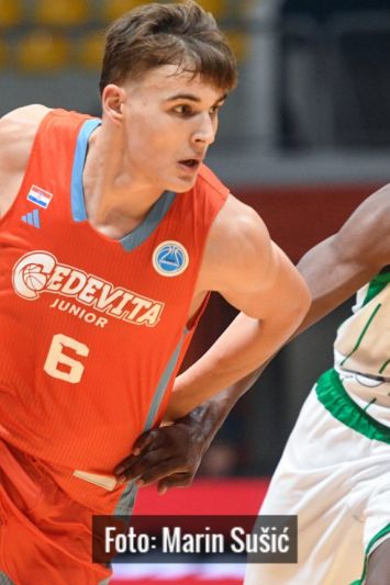 VIDEO: Uvjerljiv nastup Cedevite Junior u Europi, važne role Šare i Zemljića