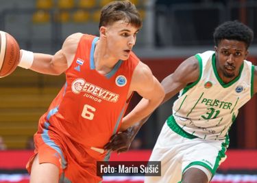 VIDEO: Uvjerljiv nastup Cedevite Junior u Europi, važne role Šare i Zemljića