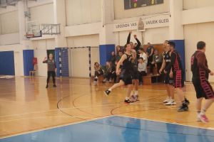 ŠRKL: Čudnovati Brajković ne može bez popularnog Pande, Karikaši slavili u reprizi prošlosezonskog finala