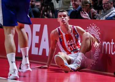 Mladi srpski košarkaš Nikola Topić ima rak