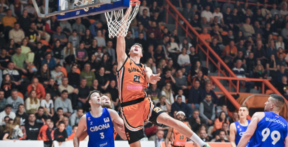 Dubrava se pojačala pod koševima