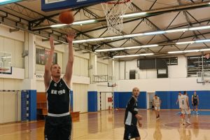 ŠRKL: Duvančićev triple-double za uvjerljivo slavlje Karike, Buva ubacio sedam trica protiv svoje bivše momčadi