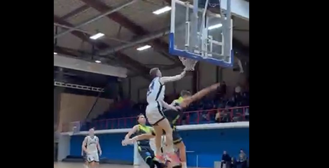 VIDEO: Što je ovoooo? Pogledajte kako je Martin Vedriš iz KK Đakovo poster sezone 'spakovo'