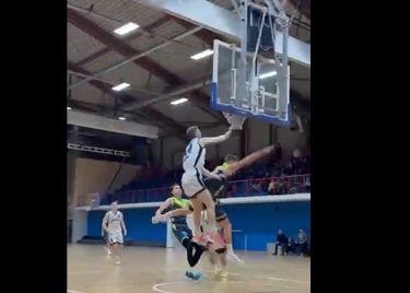 VIDEO: Što je ovoooo? Pogledajte kako je Martin Vedriš iz KK Đakovo poster sezone 'spakovo'