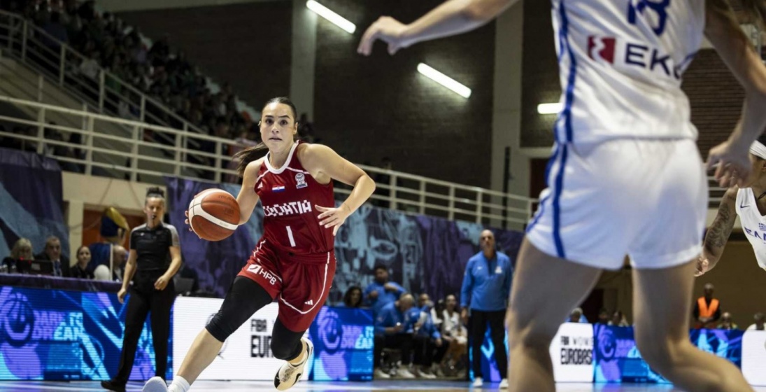 Velika pobjeda i veliki skandal u Grčkoj: Sjajna Nika Mühl se ozlijedila, a dok se previjala od bolova Grkinje su zabile tricu. Pogledajte