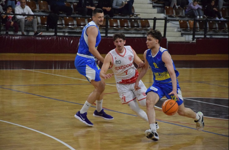 Zabok zaustavio Dubrovčane i skočio na treće mjesto, Mate Kalajžić junak utakmice