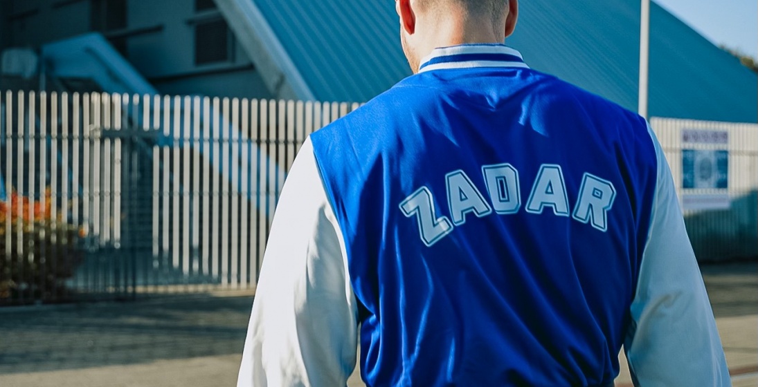 Lovro Mazalin  o košarci i životu u Zadru, cimeru, barbi iz trgovine i poznatijoj sestri