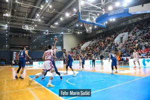 Hrvatska kvalifikacije za SP otvorila s +40, Hezonja prednjačio, sjajno se snašao mladi Ružić