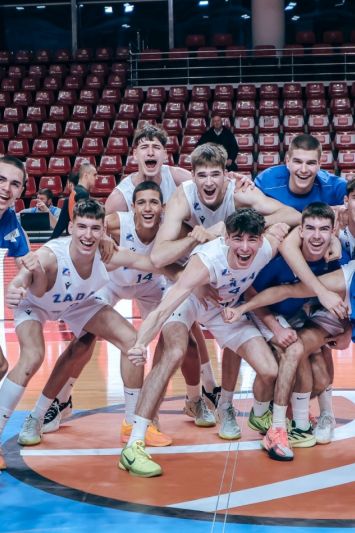 Juniori Zadra razbili Igokeu i izborili FB, briljirao sjajni Luka Bičić