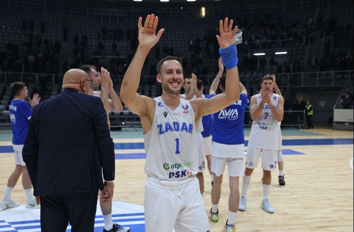 VIDEO Zadar srušio Viennu, Vlado Mihailović zabio 42 poena, Dječja tribina zapalila Višnjik