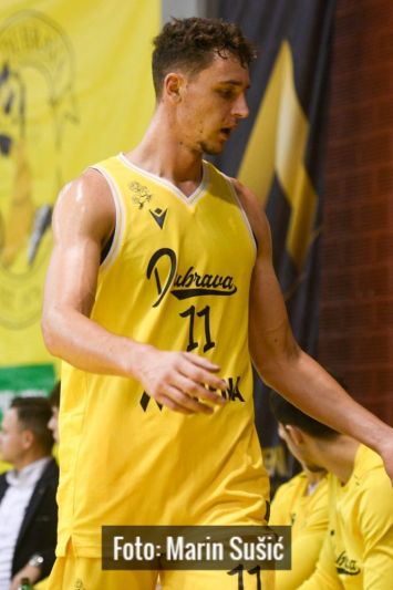 Zadar nije bio slučajnost, Dubrava slavila u Dubrovniku uz sjajnu igru Mateja Perkovića