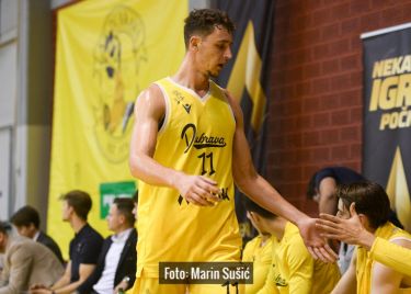 Zadar nije bio slučajnost, Dubrava slavila u Dubrovniku uz sjajnu igru Mateja Perkovića